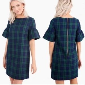 Vineyard vines flutter sleeve plaid dress size 2